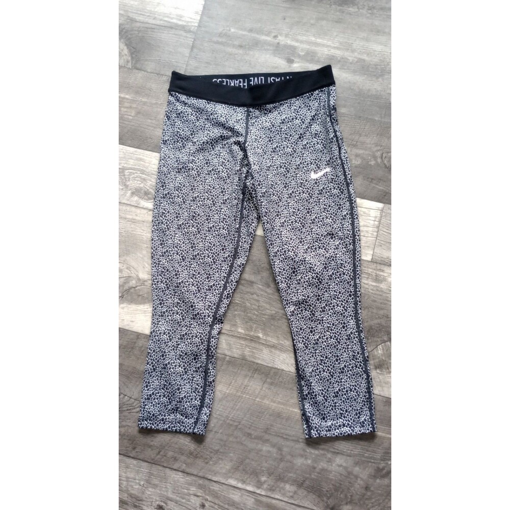Nike Dri-Fit Women's S Relay Crop In Black/White Animal Print Leggings
